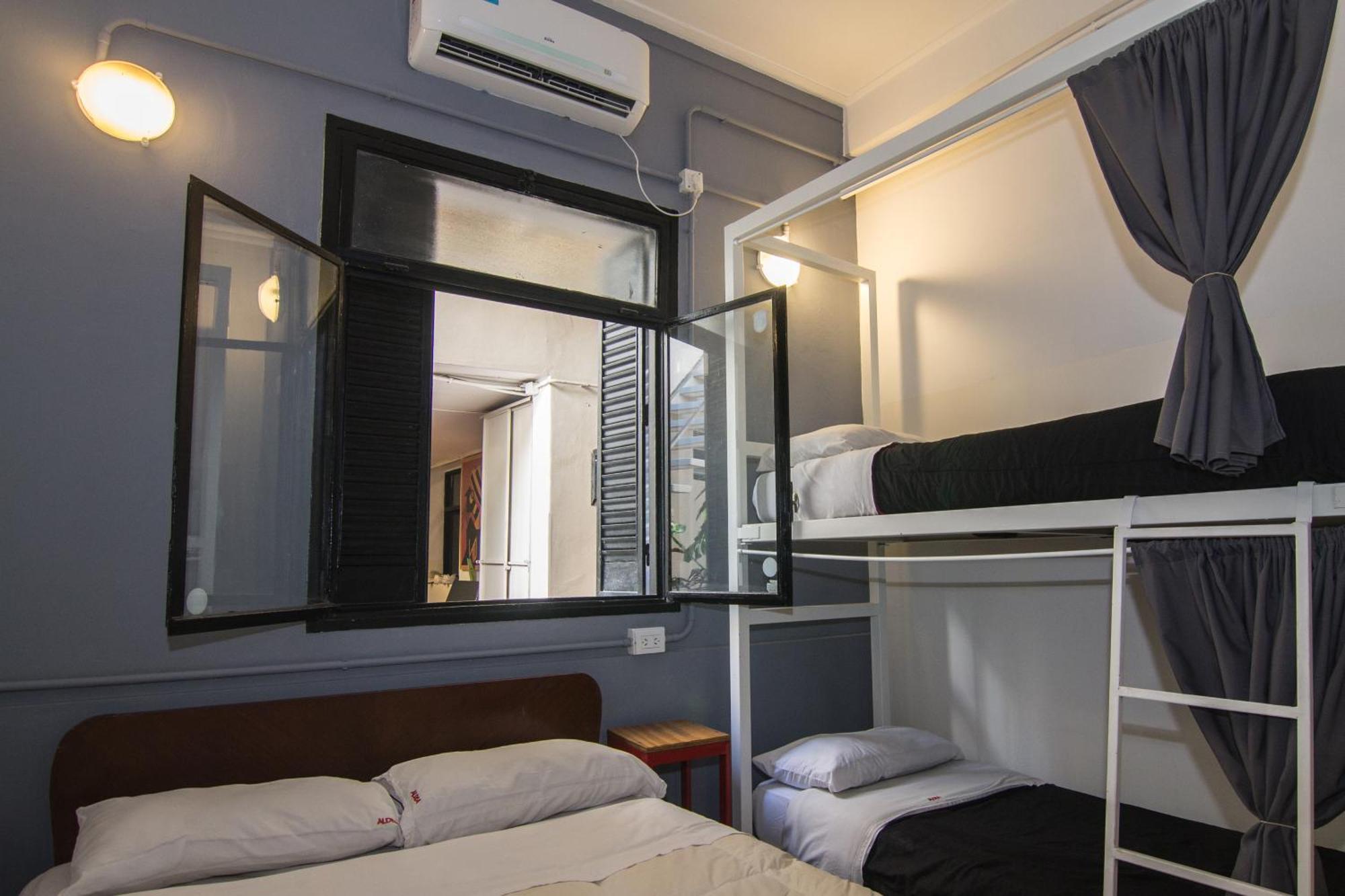 Aldea Hostel & Cafe Кордова Экстерьер фото